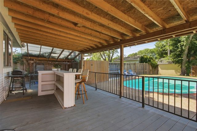 1561 Winter Park Lane, Lewisville, TX 75077