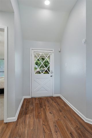 1561 Winter Park Lane, Lewisville, TX 75077