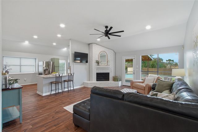 1561 Winter Park Lane, Lewisville, TX 75077