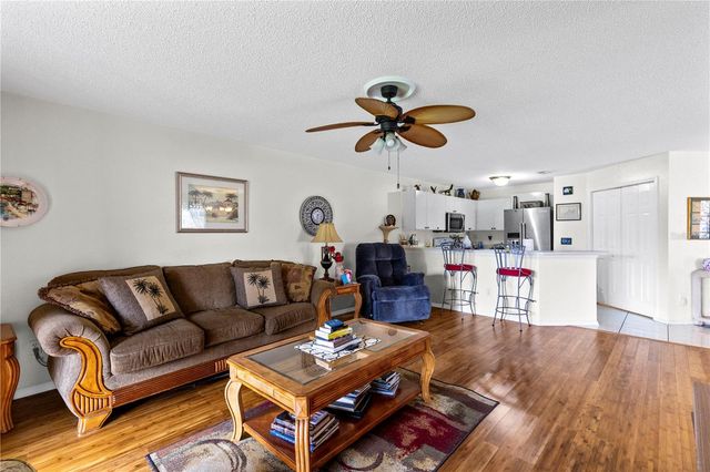 1076 UNIVERSAL REST PLACE, Kissimmee, FL 34744
