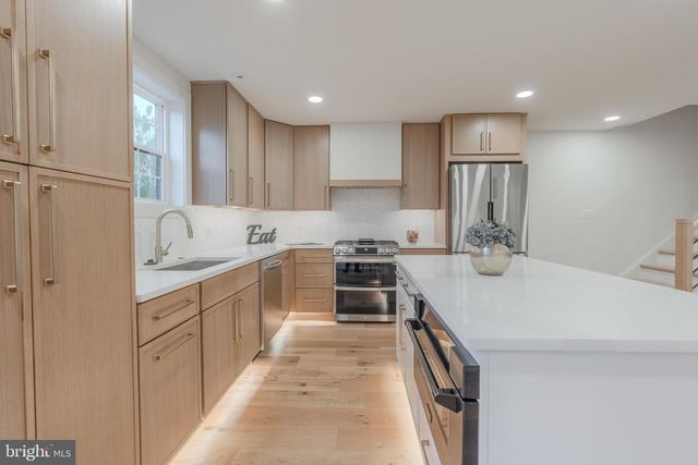 3107 MOSBY ST, Alexandria, VA 22305