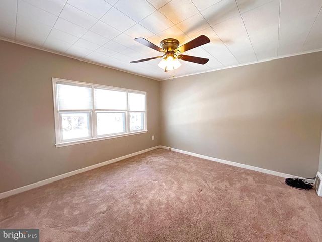 403 SYCAMORE RD, Reading, PA 19611