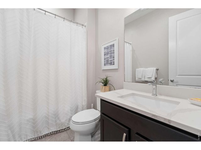 1321 Fountain Ln, Erie, CO 80516