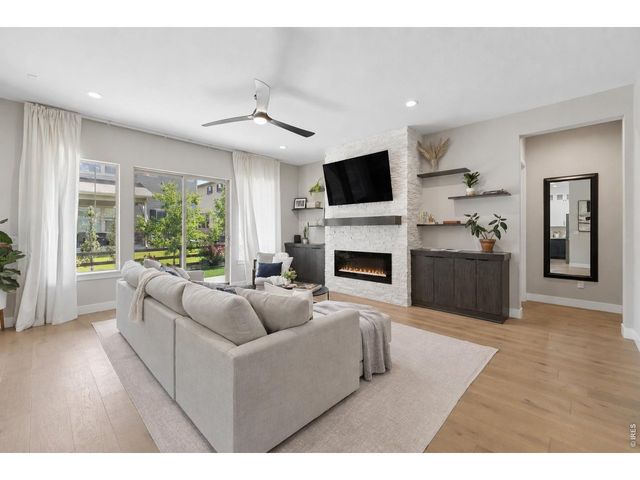 1321 Fountain Ln, Erie, CO 80516