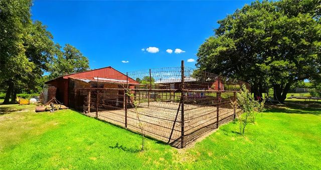 10701 Eastway, Mcloud, OK 74851