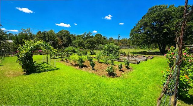 10701 Eastway, Mcloud, OK 74851