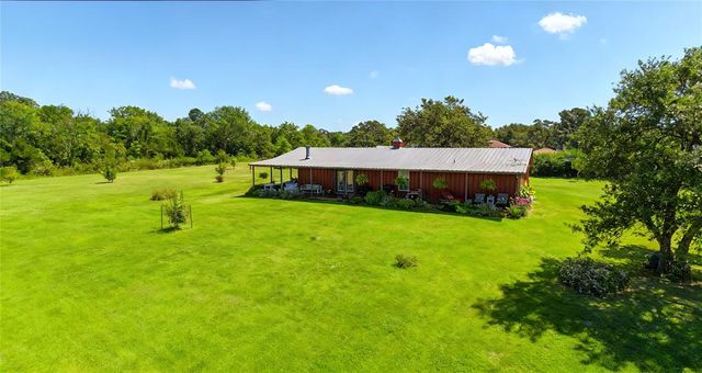 10701 Eastway, Mcloud, OK 74851