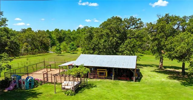 10701 Eastway, Mcloud, OK 74851