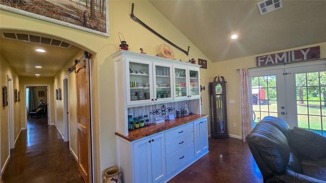 10701 Eastway, Mcloud, OK 74851