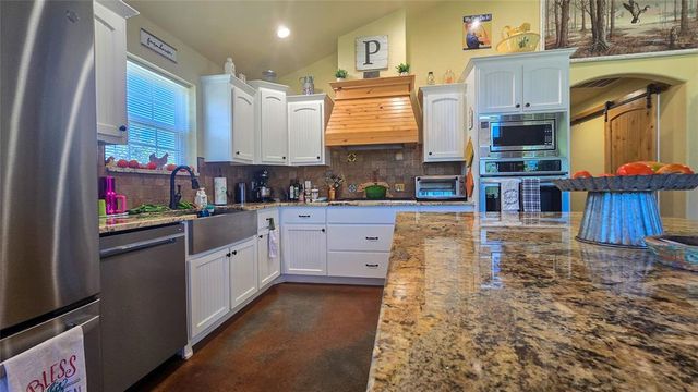 10701 Eastway, Mcloud, OK 74851