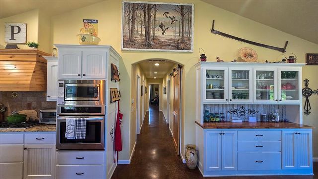 10701 Eastway, Mcloud, OK 74851