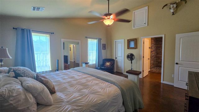 10701 Eastway, Mcloud, OK 74851