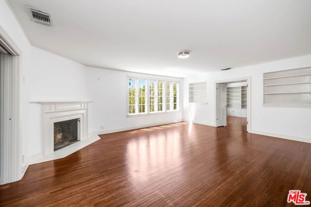 809 N Bedford Drive, Beverly Hills, CA 90210