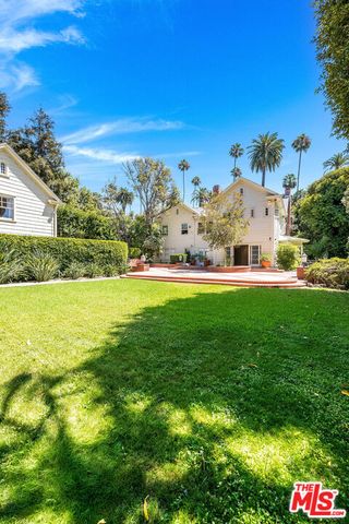 809 N Bedford Drive, Beverly Hills, CA 90210