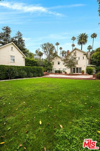809 N Bedford Drive, Beverly Hills, CA 90210