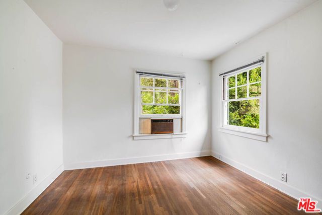 809 N Bedford Drive, Beverly Hills, CA 90210