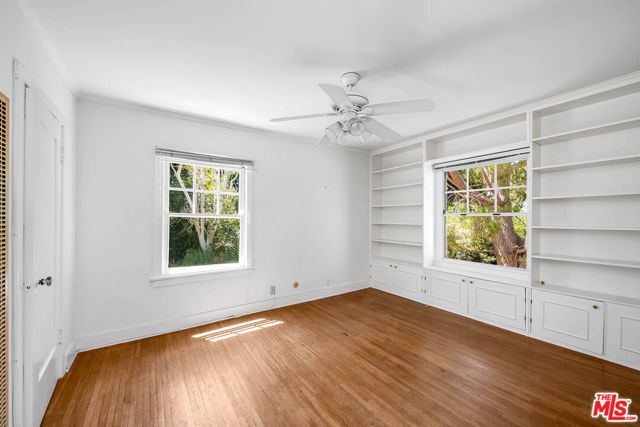809 N Bedford Drive, Beverly Hills, CA 90210