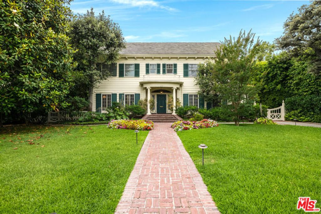 809 N Bedford Drive, Beverly Hills, CA 90210