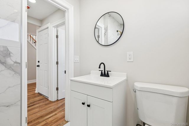 38 Somerset Road E, Amityville, NY 11701