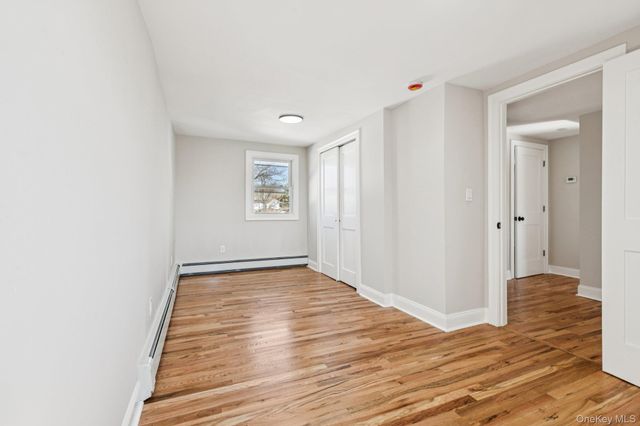 38 Somerset Road E, Amityville, NY 11701