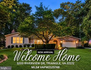 3203 RIVERVIEW DR, Triangle, VA 22172