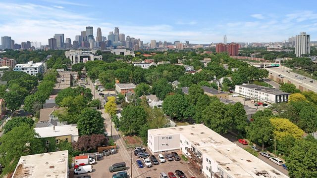 2720 2nd Avenue S, Minneapolis, MN 55408