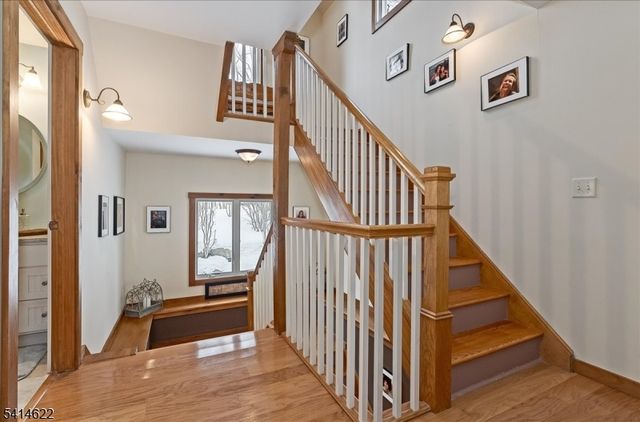 14 W Cherry Tree Ln, Sparta Twp., NJ 07871