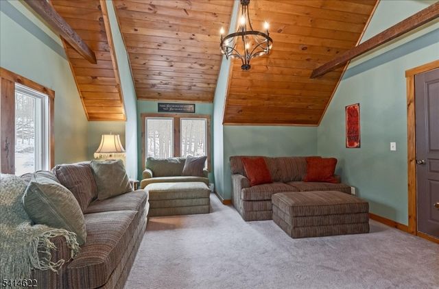 14 W Cherry Tree Ln, Sparta Twp., NJ 07871