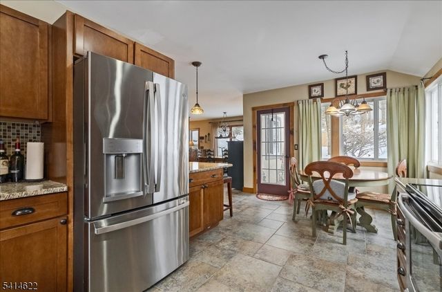 14 W Cherry Tree Ln, Sparta Twp., NJ 07871