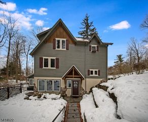 14 W Cherry Tree Ln, Sparta Twp., NJ 07871