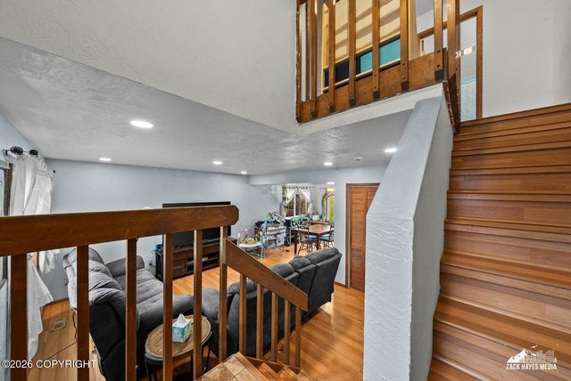 6101 Gross Drive, Anchorage, AK 99507