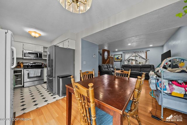 6101 Gross Drive, Anchorage, AK 99507