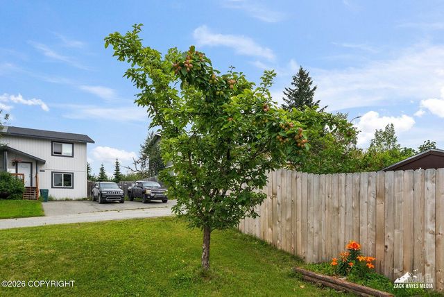 6101 Gross Drive, Anchorage, AK 99507