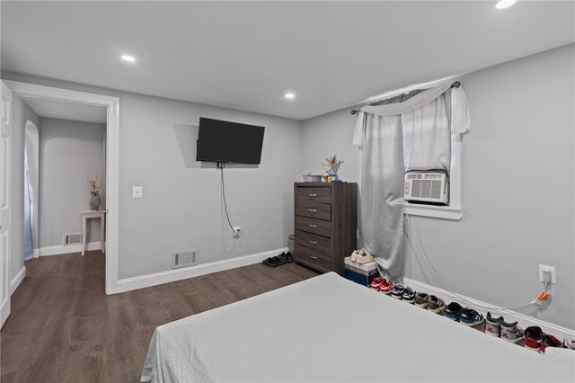 23 Crothers Avenue, Cranston, RI 02910