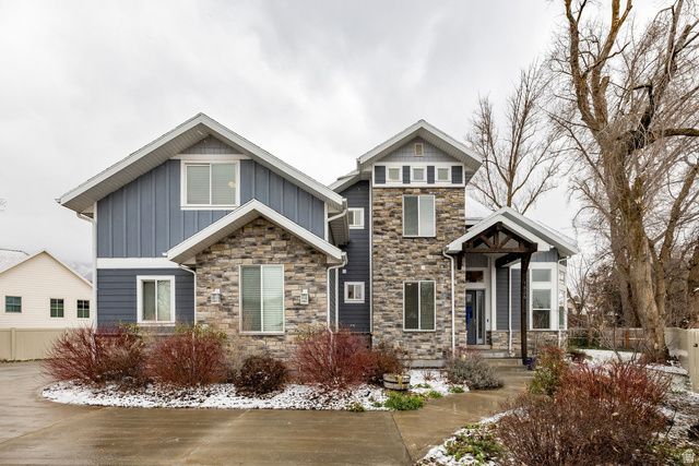 1826 E SPRING LN, Holladay, UT 84117