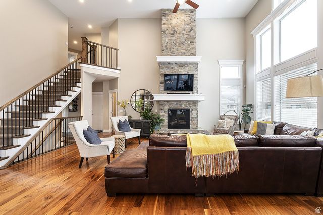 1826 E SPRING LN, Holladay, UT 84117