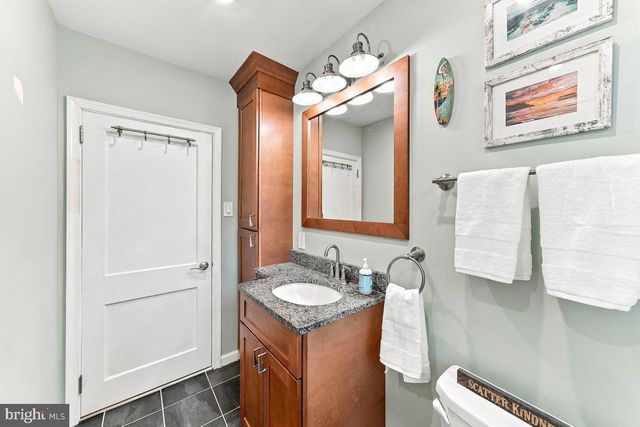 301 W SPRINGFIELD RD, Springfield, PA 19064