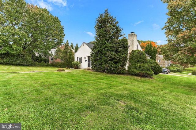 301 W SPRINGFIELD RD, Springfield, PA 19064
