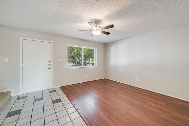 5913 Little Creek TRL, Austin, TX 78744