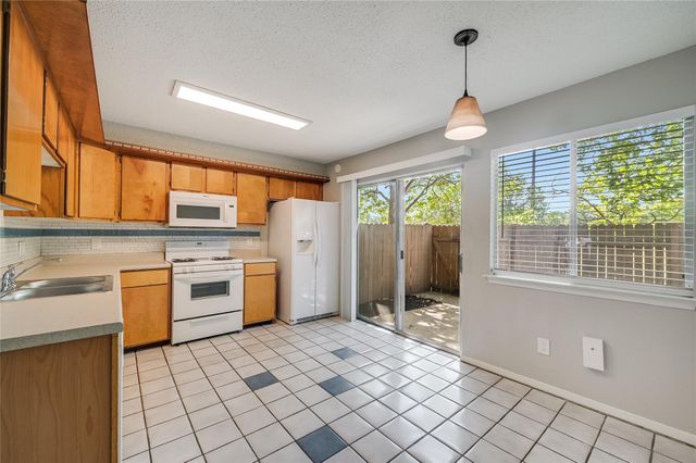 5913 Little Creek TRL, Austin, TX 78744