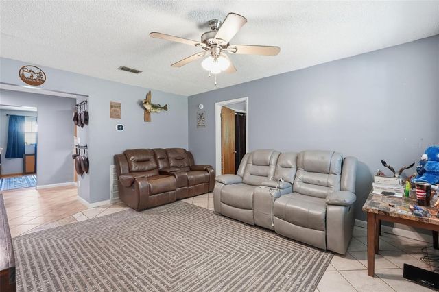 3607 CR 656, Webster, FL 33597