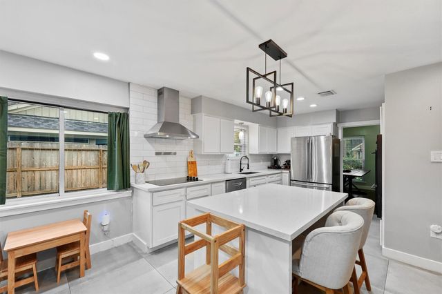 9730 Moorberry Lane, Houston, TX 77080