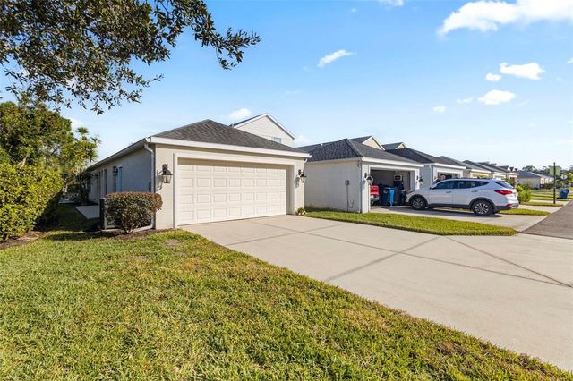 6404 AUTUMN WOODS WAY, Sarasota, FL 34243