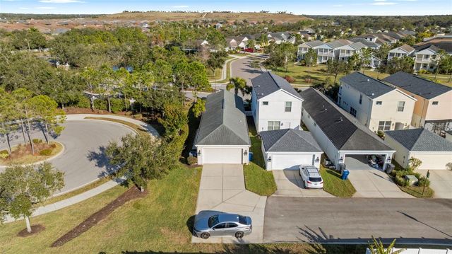 6404 AUTUMN WOODS WAY, Sarasota, FL 34243