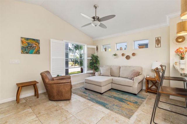 6404 AUTUMN WOODS WAY, Sarasota, FL 34243