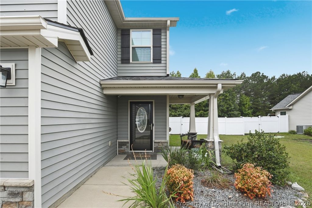 578 Collinwood Drive, Raeford, NC 28376 — photo 5