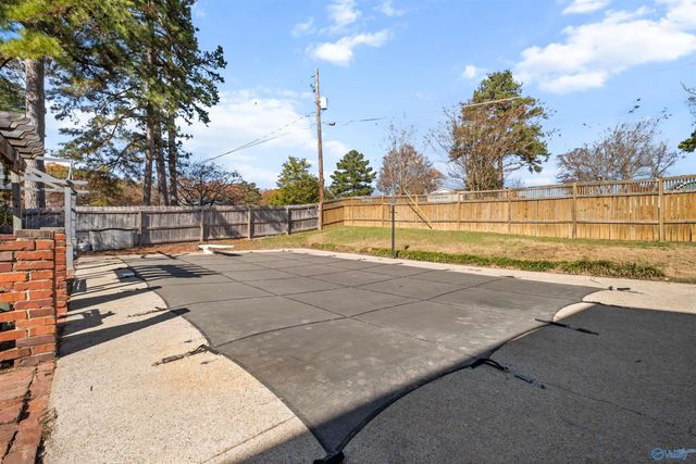 402 Willowbrook Avenue, Glencoe, AL 35905