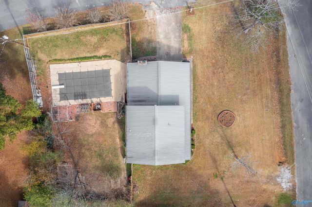 402 Willowbrook Avenue, Glencoe, AL 35905