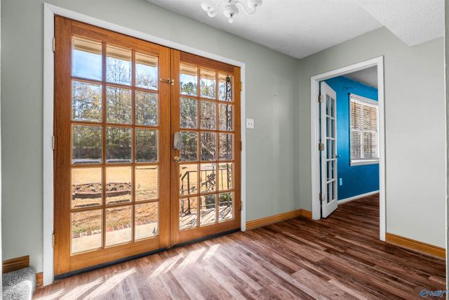 402 Willowbrook Avenue, Glencoe, AL 35905