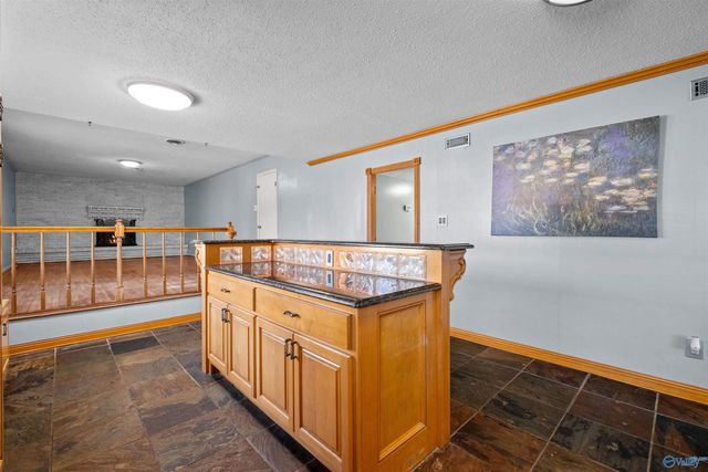 402 Willowbrook Avenue, Glencoe, AL 35905